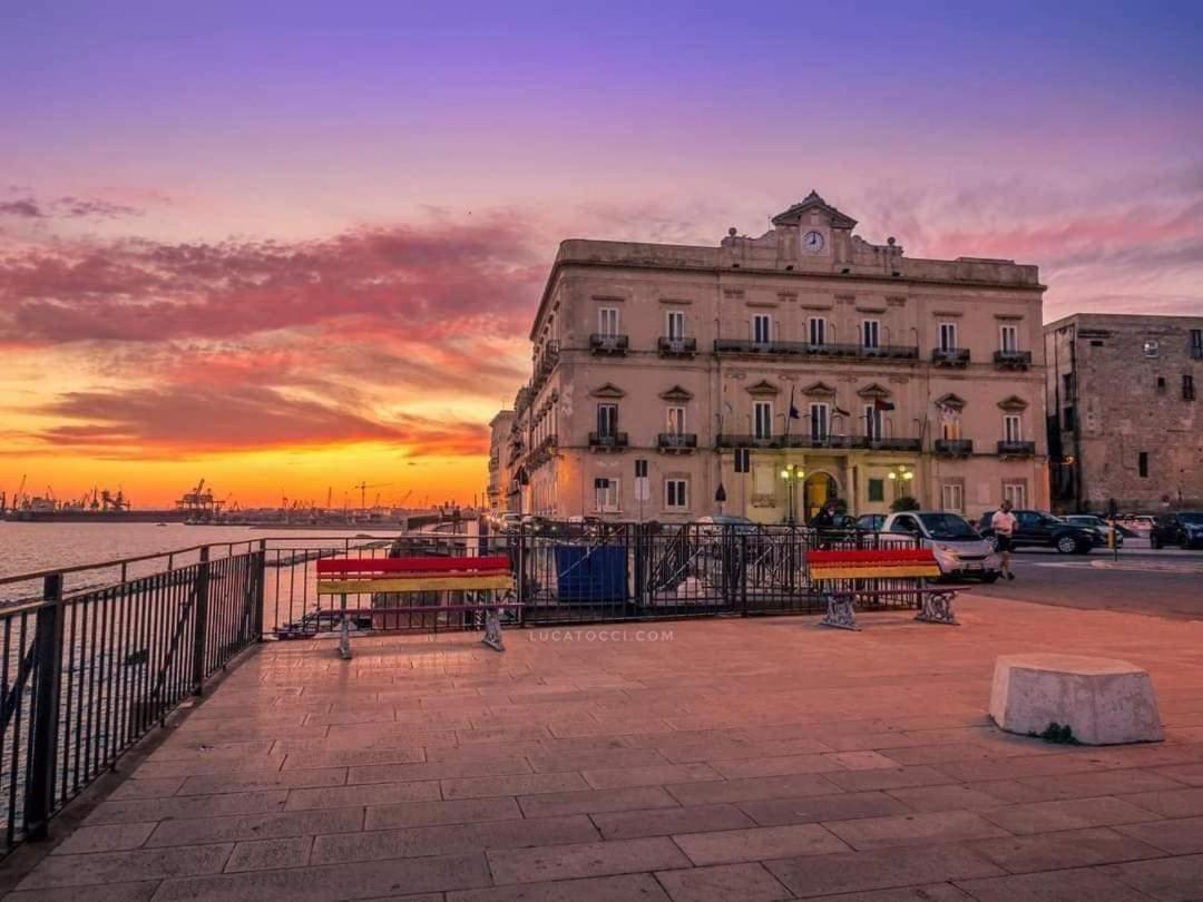 Sedici Scalini Taranto Exterior foto